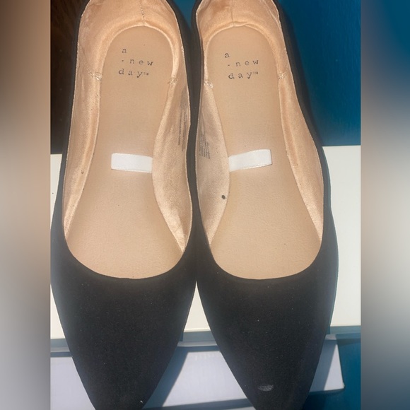 Black suede ballerina shoe - Picture 3 of 3